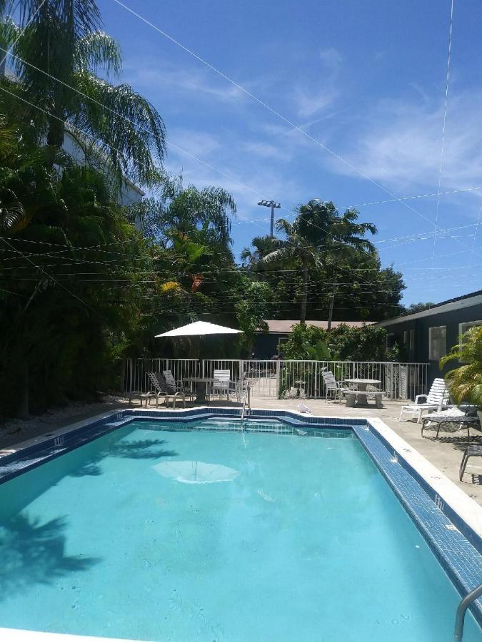 Gorgeous Beachy Chic Condo In Key Biscayne Miami Exterior foto